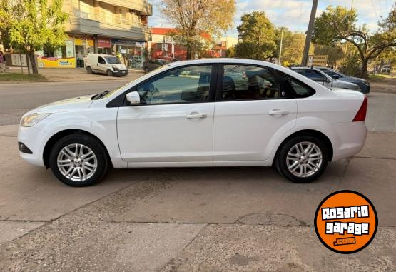 Autos - Ford Focus Exe Ghia 2.0 2010 2010 Nafta 194000Km - En Venta