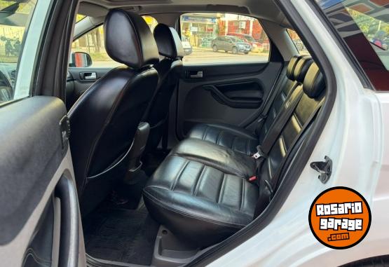 Autos - Ford Focus Exe Ghia 2.0 2010 2010 Nafta 194000Km - En Venta