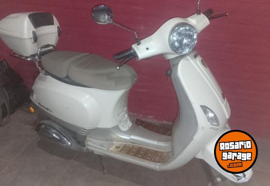 Motos - Zanella Styler 150 exclusive 2018 Nafta 13000Km - En Venta