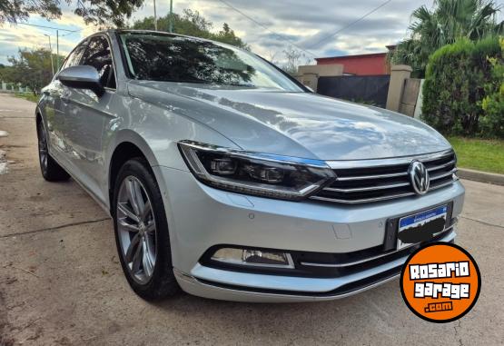 Autos - Volkswagen Passat 2.0 Tsi Highline 2017 Nafta 110000Km - En Venta