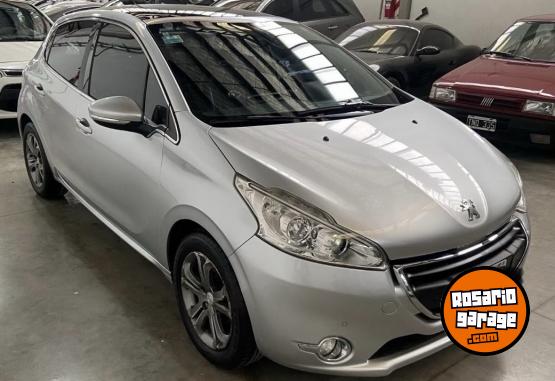 Autos - Peugeot 208 feline 2015 2015 Nafta 216000Km - En Venta