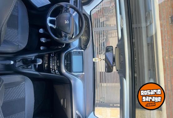 Autos - Peugeot 208 feline 2015 2015 Nafta 216000Km - En Venta
