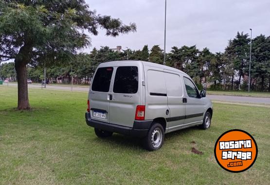 Utilitarios - Citroen Berlingo 2020 Diesel 200000Km - En Venta