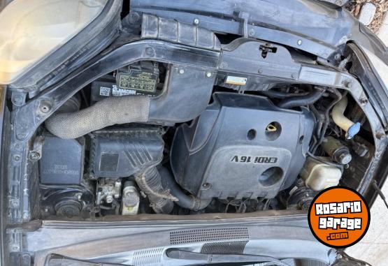 Camionetas - Hyundai Tucson 2008 Diesel 254000Km - En Venta