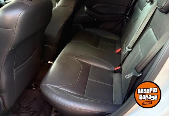 Autos - Ford Focus III Titanium 2016 Nafta 150000Km - En Venta