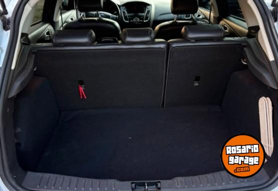 Autos - Ford Focus III Titanium 2016 Nafta 150000Km - En Venta