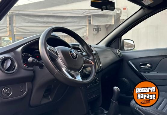 Autos - Renault sandero 2022 Nafta 38000Km - En Venta