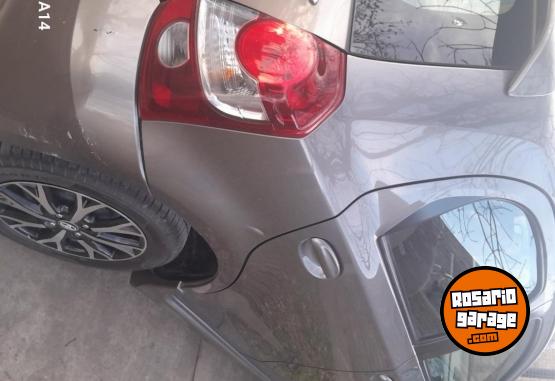 Autos - Toyota Etios xls 2018 Nafta 105122Km - En Venta