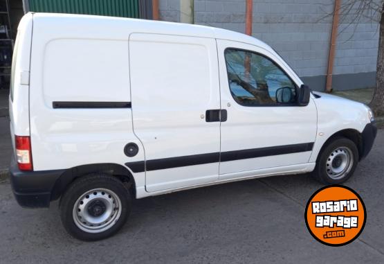 Utilitarios - Citroen Berlingo 2021 Diesel 80000Km - En Venta