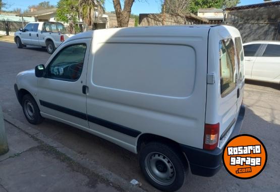Utilitarios - Citroen Berlingo 2021 Diesel 80000Km - En Venta