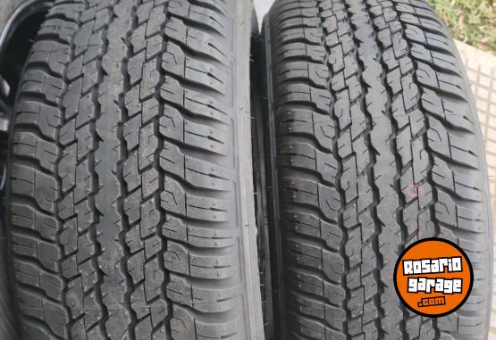Accesorios para Autos - Juego de Llantas 18 Toyota Hilux SRX Excelentes. $2.500.000 las 4. NO BAJO PRECIO - En Venta