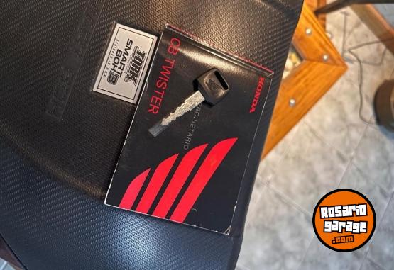 Motos - Honda Cb twister 2019 Nafta 16000Km - En Venta