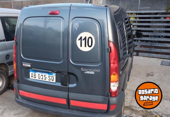 Utilitarios - Renault Kangoo 1.6 furgón Confort 2017 GNC 187000Km - En Venta