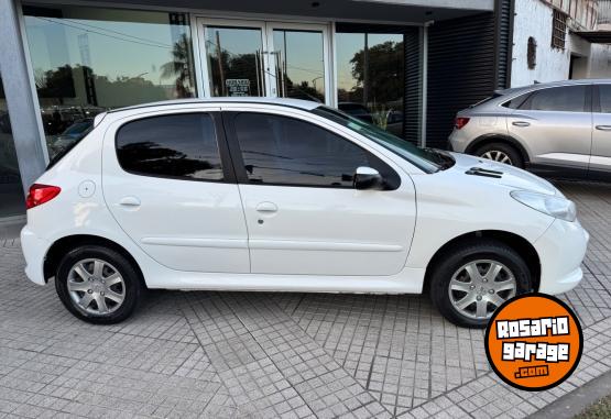 Autos - Peugeot 207 ALLURE 1.5 5P 2015 Nafta 150000Km - En Venta