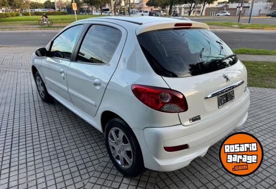 Autos - Peugeot 207 ALLURE 1.5 5P 2015 Nafta 150000Km - En Venta
