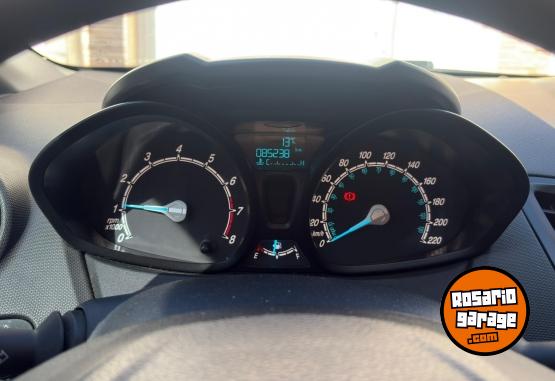 Autos - Ford Fiesta SE 2017 Nafta 85500Km - En Venta