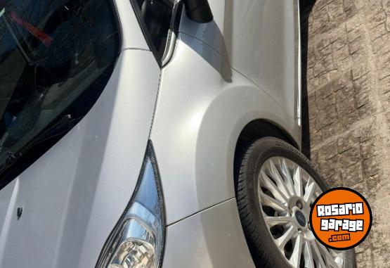 Autos - Ford Fiesta SE 2017 Nafta 85500Km - En Venta