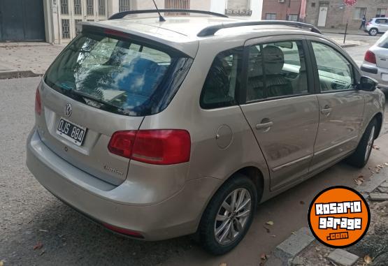 Autos - Volkswagen SURAN HIGHLINE 2014 Nafta 109700Km - En Venta