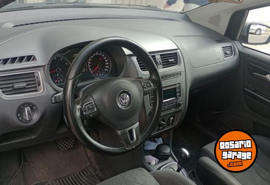 Autos - Volkswagen SURAN HIGHLINE 2014 Nafta 109700Km - En Venta
