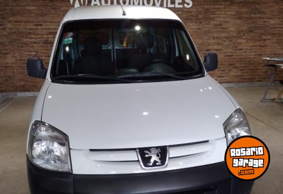 Utilitarios - Peugeot PARTNER 2016 GNC 156000Km - En Venta