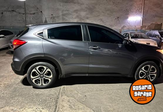 Autos - Honda HRV LX CVT 2017 Nafta 110000Km - En Venta