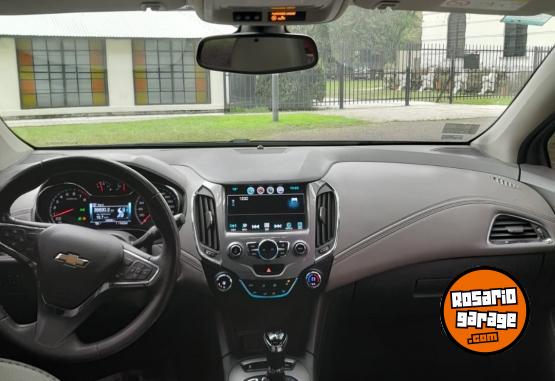 Autos - Chevrolet Cruze 2017 Nafta 120000Km - En Venta
