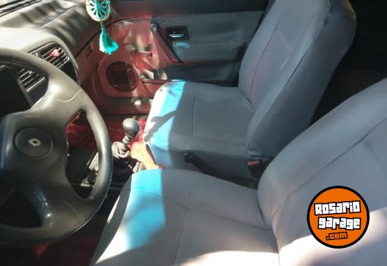 Autos - Renault Renault 19 1997 GNC 300000Km - En Venta