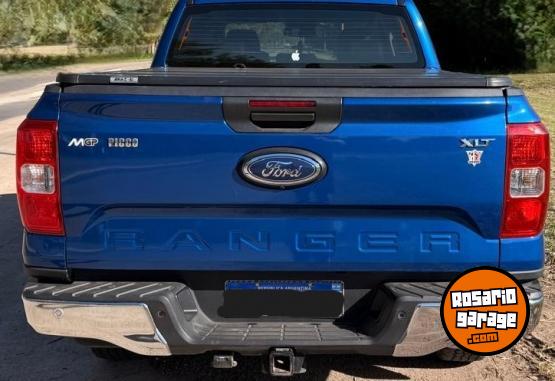 Camionetas - Ford RANGER 2.0 XLT 4X4 AT10 2024 Diesel 43000Km - En Venta
