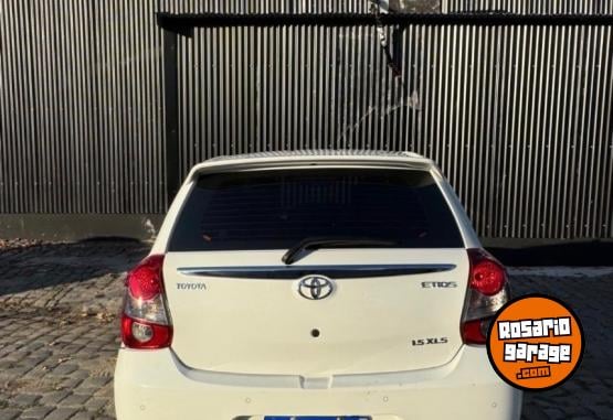 Autos - Toyota Etios xls pack 1.5 a/t 2023 Nafta 21900Km - En Venta