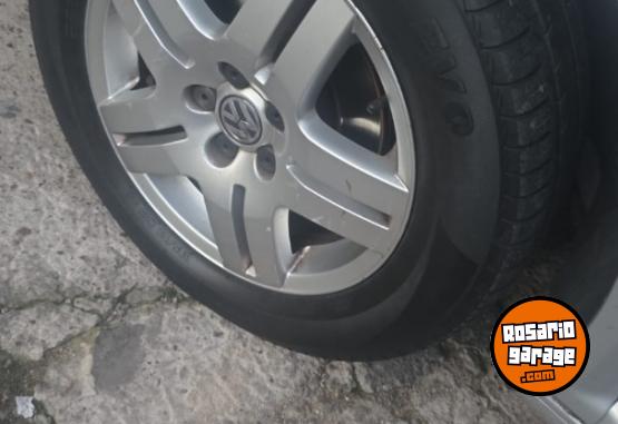 Autos - Volkswagen BORA 2.0 2006 GNC 195000Km - En Venta
