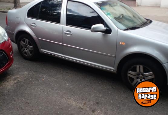 Autos - Volkswagen BORA 2.0 2006 GNC 195000Km - En Venta
