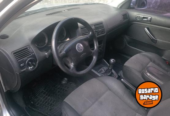 Autos - Volkswagen BORA 2.0 2006 GNC 195000Km - En Venta