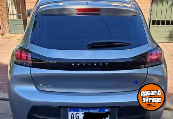 Autos - Peugeot 208 ALLURE 2024 Nafta 38000Km - En Venta