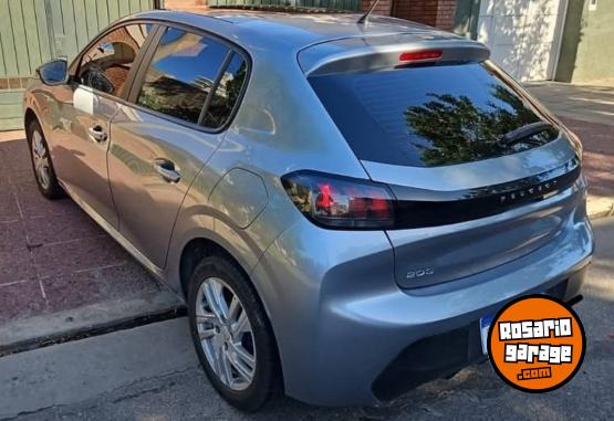 Autos - Peugeot 208 ALLURE 2024 Nafta 38000Km - En Venta