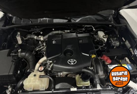 Camionetas - Toyota SW4 SRX 2019 Diesel 123000Km - En Venta
