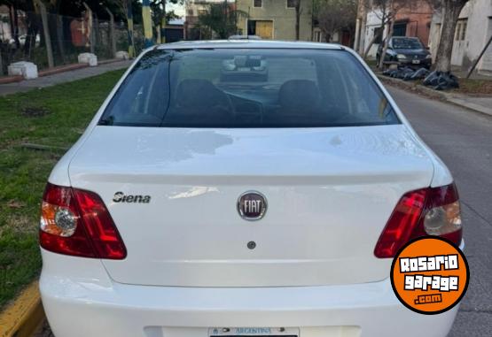 Autos - Fiat Siena 2011 GNC 188000Km - En Venta