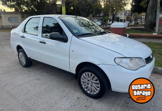 Autos - Fiat Siena 2011 GNC 188000Km - En Venta