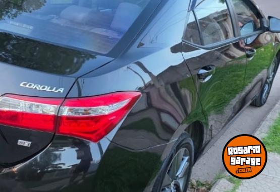 Autos - Toyota XEI CVT 2016 Nafta 99000Km - En Venta