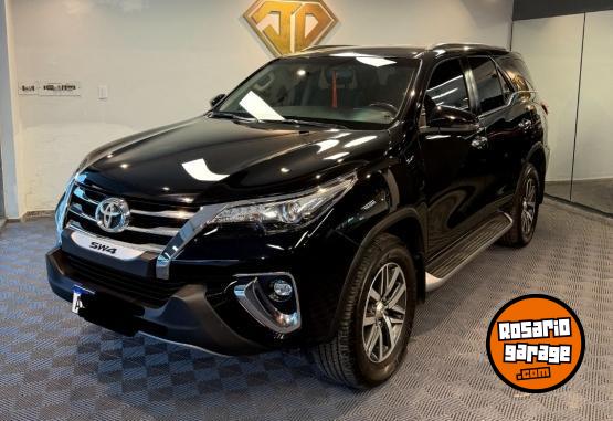 Camionetas - Toyota SW4 2018 Diesel 116000Km - En Venta