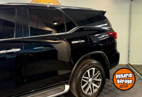 Camionetas - Toyota SW4 2018 Diesel 116000Km - En Venta