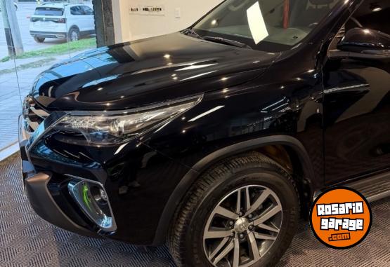 Camionetas - Toyota SW4 2018 Diesel 116000Km - En Venta