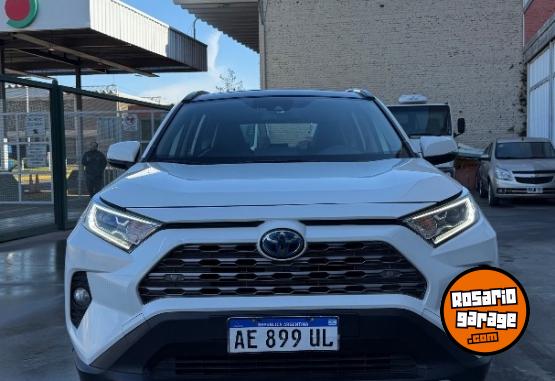 Camionetas - Toyota RAV 4 2021 Electrico / Hibrido 130000Km - En Venta