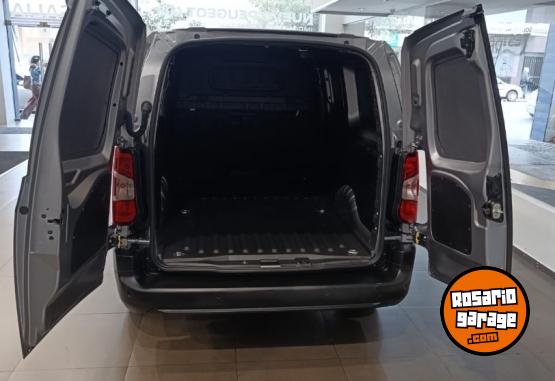 Utilitarios - Peugeot Partner 2026 Diesel 0Km - En Venta