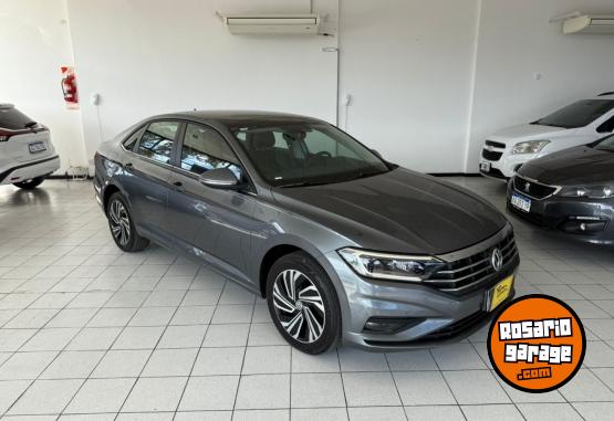Autos - Volkswagen Vento Highline 1.4T 2021 Nafta 160000Km - En Venta