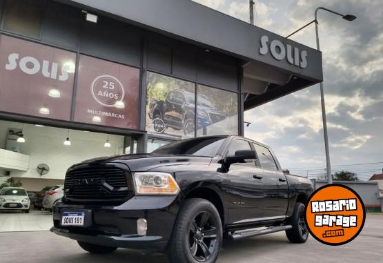 Camionetas - Dodge RAM 1500 LARAMIE AT8 5.7 2024 Nafta 21000Km - En Venta