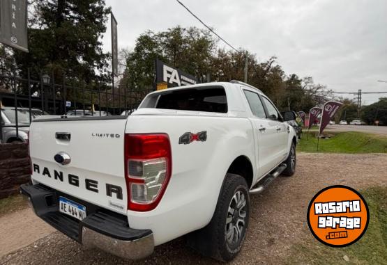 Camionetas - Ford DC 4X4 LTD AT 3.2L D 2020 Diesel - En Venta