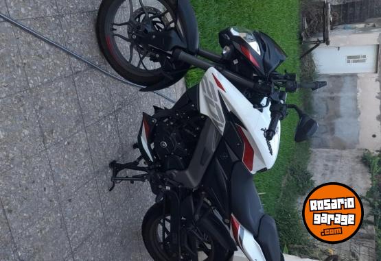 Motos - Bajaj Rouser NS200 2025 Nafta 1600Km - En Venta
