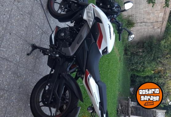 Motos - Bajaj Rouser NS200 2025 Nafta 1600Km - En Venta