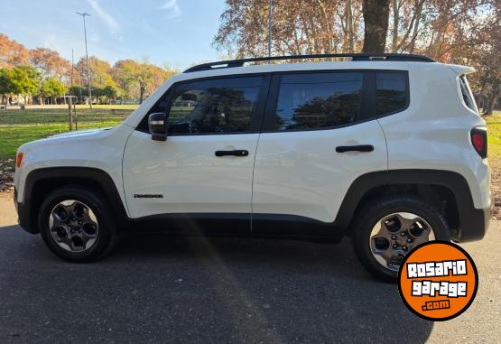 Camionetas - Chrysler Jeep renegade 2017 Nafta 119000Km - En Venta