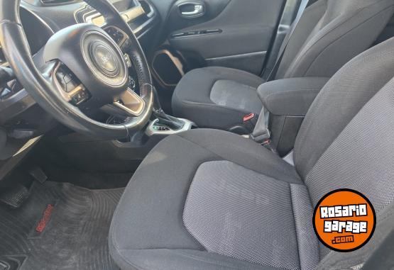 Camionetas - Chrysler Jeep renegade 2017 Nafta 119000Km - En Venta